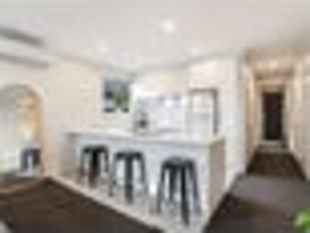 Karaka, 3 bedrooms, $695 pw