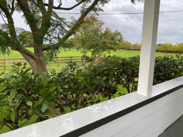 karaka, 3 bedrooms