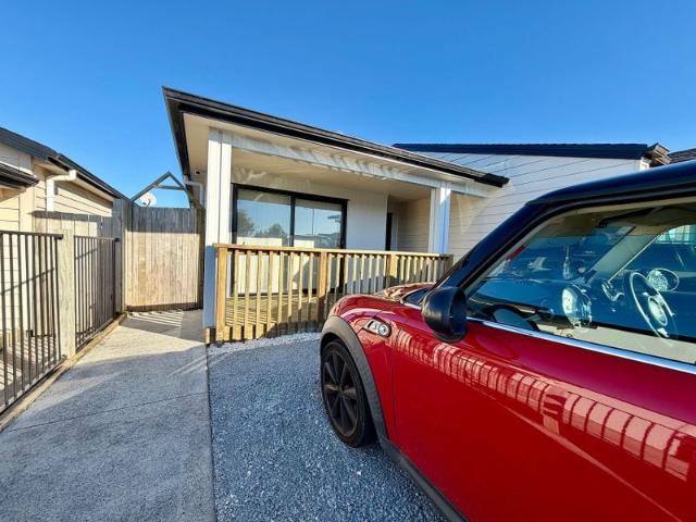 karaka, 3 bedrooms