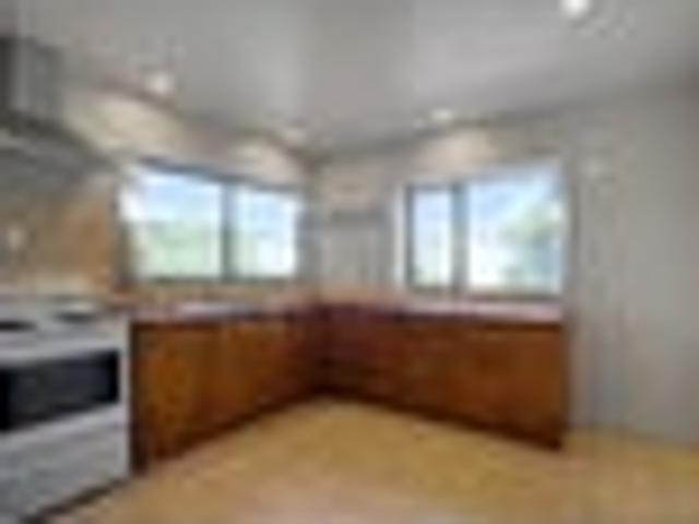 Karaka, 2 bedrooms, $450 pw