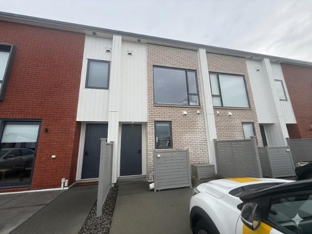 karaka, 2 bedrooms
