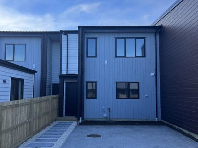 karaka, 2 bedrooms