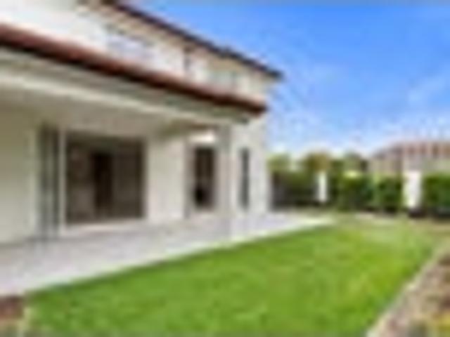 Karaka, 4 bedrooms, $1090 pw