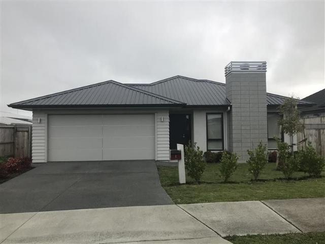 karaka, 4 bedrooms