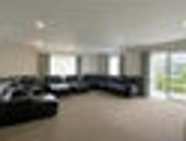 Karaka, 5 bedrooms, $820 pw