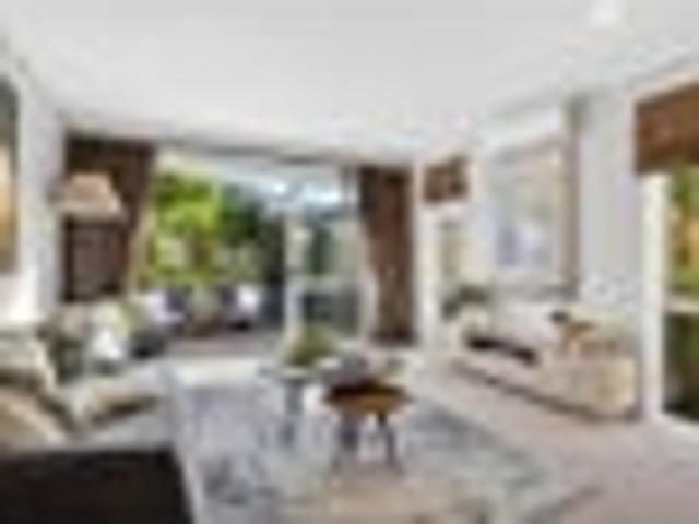 Karaka, 5 bedrooms, $900 pw