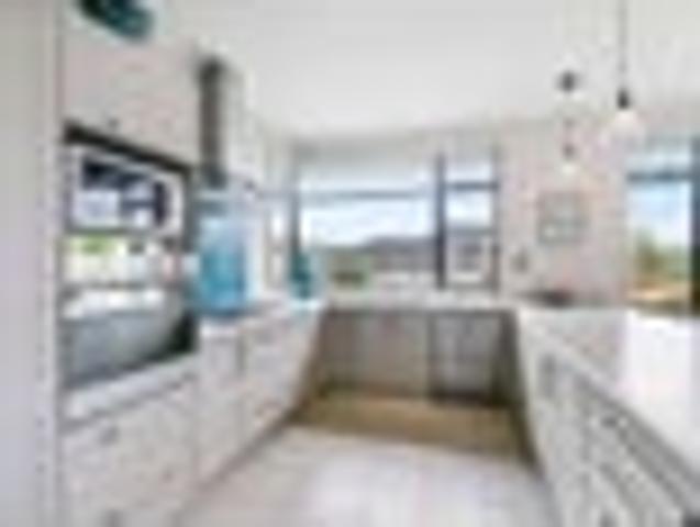 Karaka Harbourside, 4 bedrooms, $860 pw