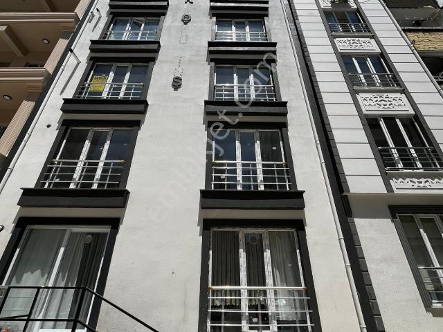 Karakaş Mahallesi İşkur Mevkii Satılık Arakat 2+1 Daire