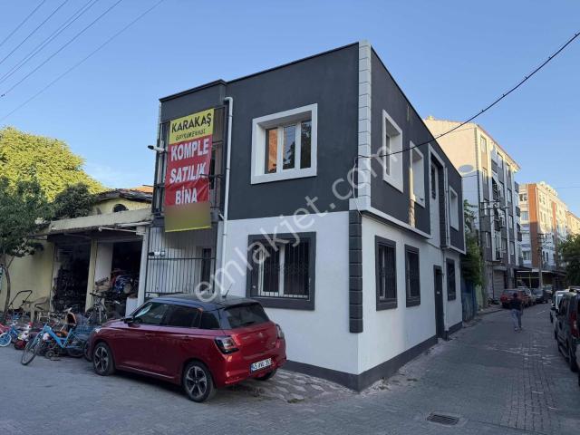 Karakaş'tan Merkez Çarşıda Komple Bina 2 Daire