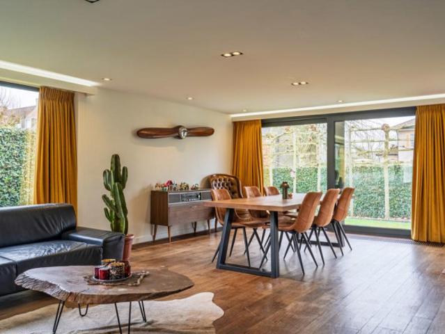 Karaktervolle villa op uitzonderlijke locatie