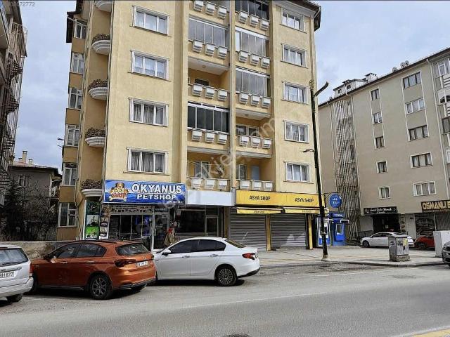 Karahan Emlak'tan Mevlânâ'da Ana Cadde Üzerınde Kiralık Dükkan