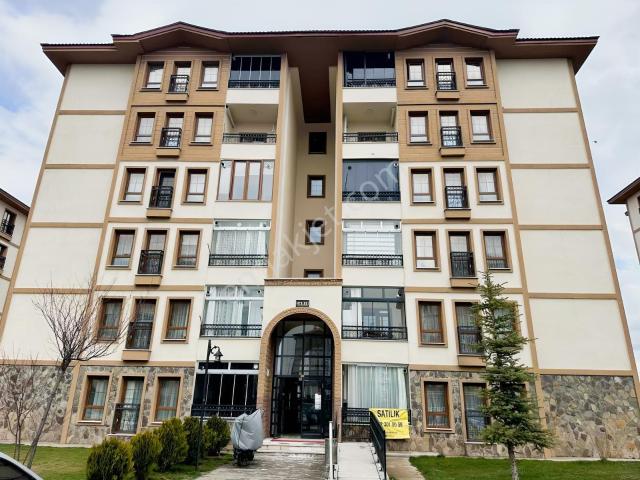 Karahan Emlak'tan Danışment Gazi Toki'de Satılık 3+1 Daire