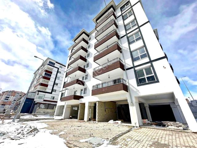 Karahan Emlak'tan Satılık Sıfır Daire*kılavuz'da2.kat*135 M²*3+1