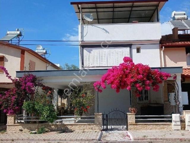 Karaova Sahil Sitelerinde Denize 300 Metre Mesafede 2+1 Kiralık Eşyalı Villa
