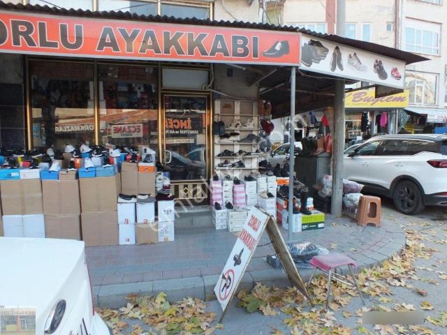 Karaman Merkez Tahsin Ünal Mahallasi Tıp Merkezi Yanı Köşe Başı Satılık Dükkan