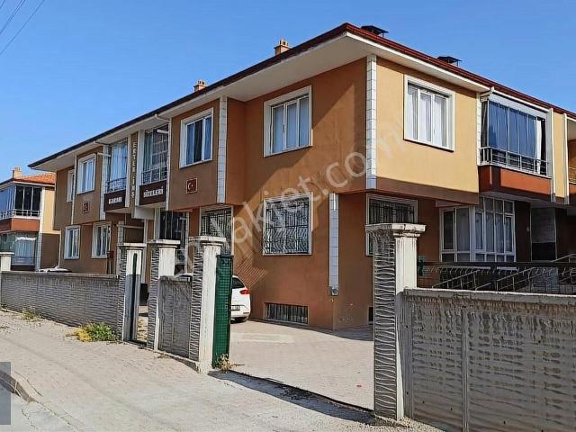 Karaman Yolu Üzerinde Satılık 2+1 Daire Konforlu Yaşam