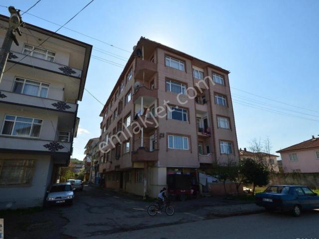 ! Karasu Merkezde Çok Uyguna Kelepirr 3+1 Daire !