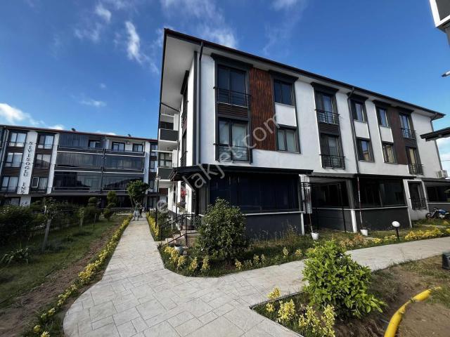 Karasu Merkezi Lokasyonda Mükemmel 3+1 Daire