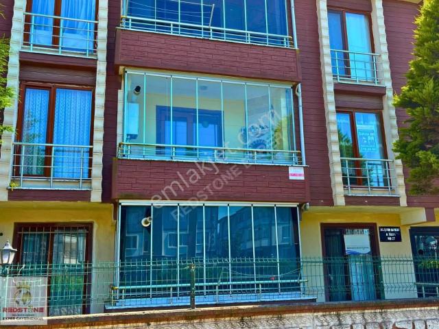 Karasu Yalı Mah'de Önü Açık, Ara Kat, Kombili, Geniş 1+1 Yazlık