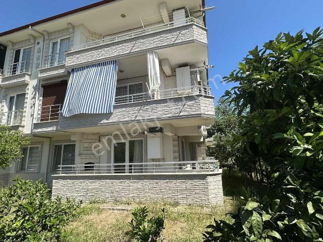 Karasu Yeni Mahallede Bahçe Katı Şirin 2+1 Daire