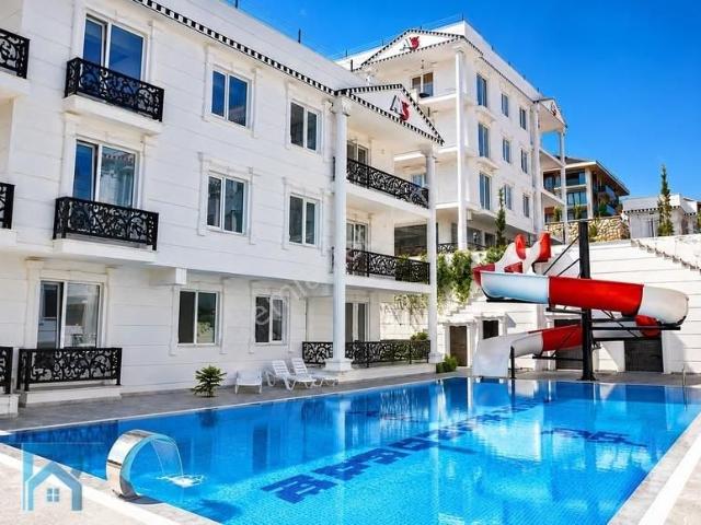 Karasu'da Tam Donanımlı Site  Aqua Havuz Güvenlik Fitness Ve.