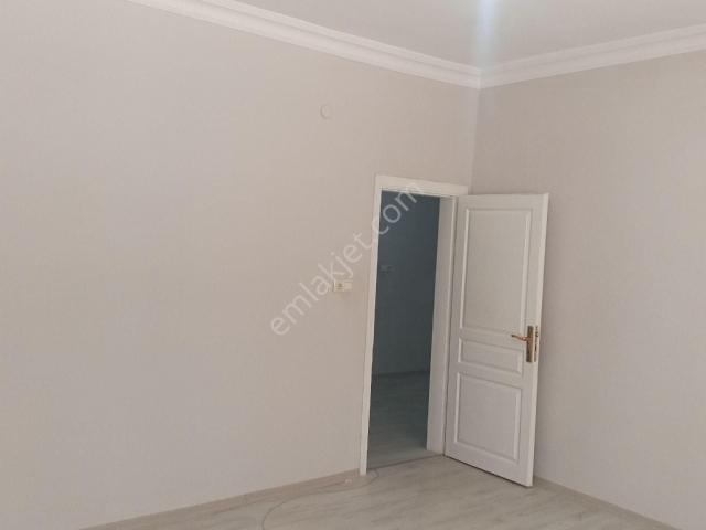 Karasuda Çarşıda Geniş 2+1 Kiraluk