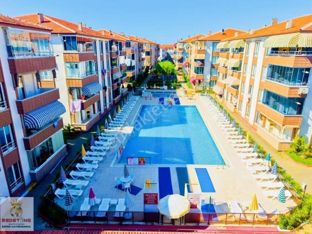 Karasu'da Havuzlu Sitede Arakat Donanımlı 2+1 Satılık Yazlık