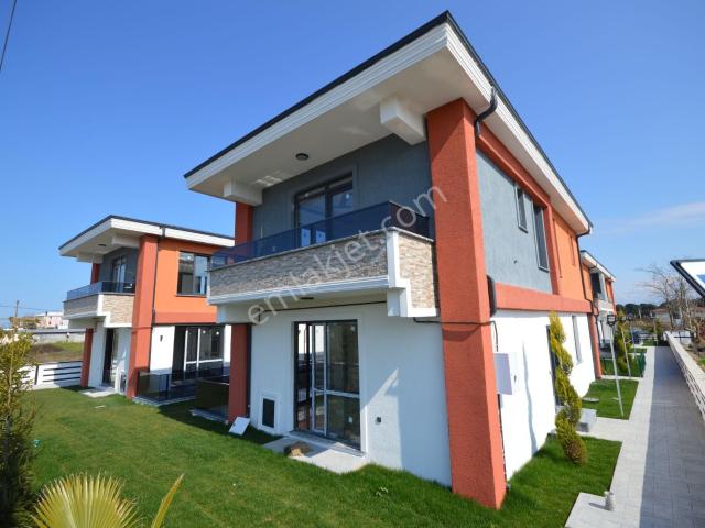 Karasuda Modern Tasarım, Lüks Villa, Tam Donanımlı!