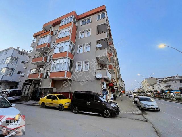 Karasuda Satılık Cadde Üstü 130 Metre² 2 + 1 Daire
