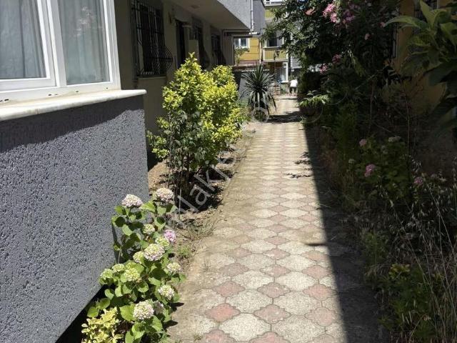 Karasu'da Satılık 2+1 Barbekülü Daire Sahile 3. Sokak