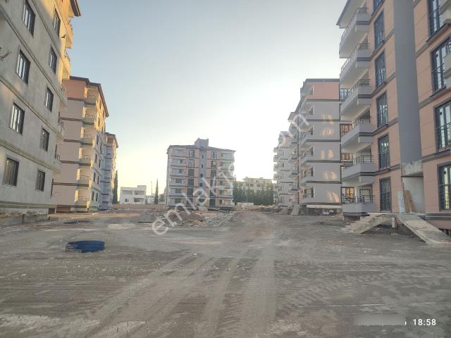 Karapınar Mahallesi Gardnya Sitesinde Satılık 3+1 Daire