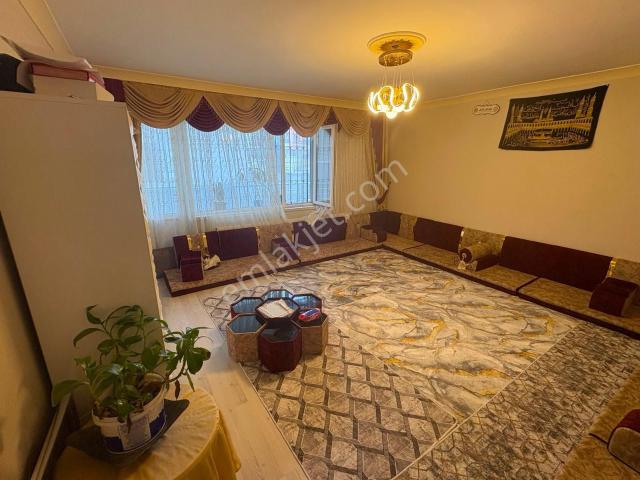 Karapürçek Mahallesinde 3+1 Yüksek Giriş Daire