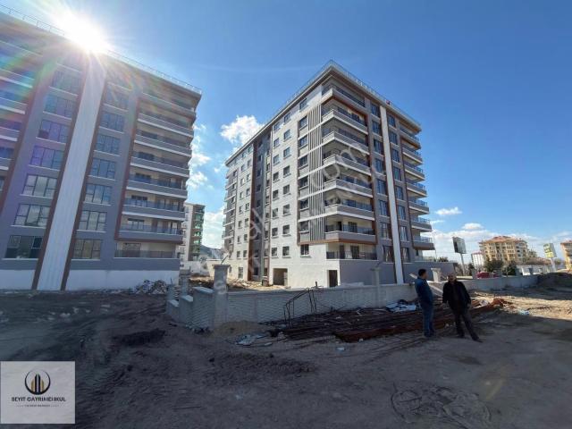 Karapürçek Devlet Hastanesi Yanı 3 Bloklu Lüx Sıfır Sitede 4,5+1