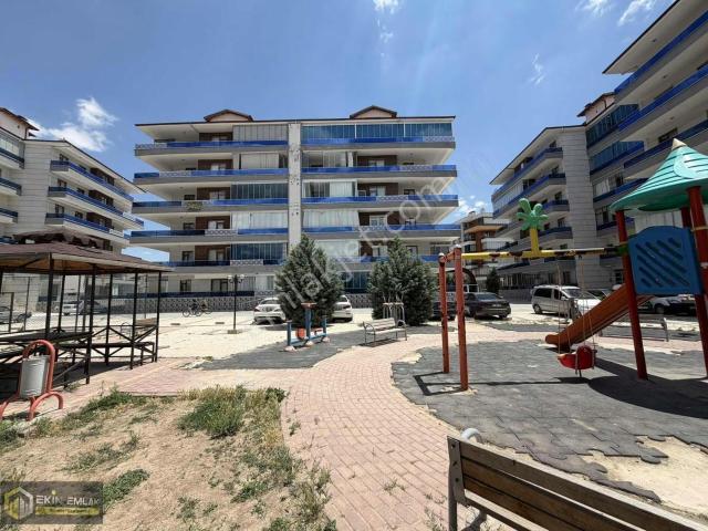 Karatay Emirgazi Mah. Satılık 3+1 Siteiçi Yüksekgiriş Daire