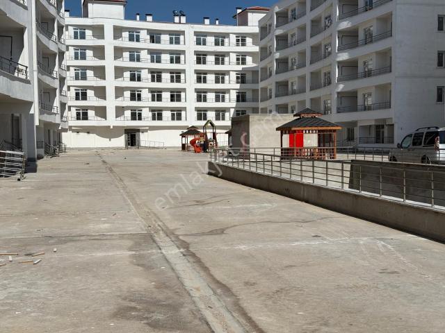 Karatay Fetih Cad. Tramvay Durağı Yanı Satılık 3+1 Sıfır Daire