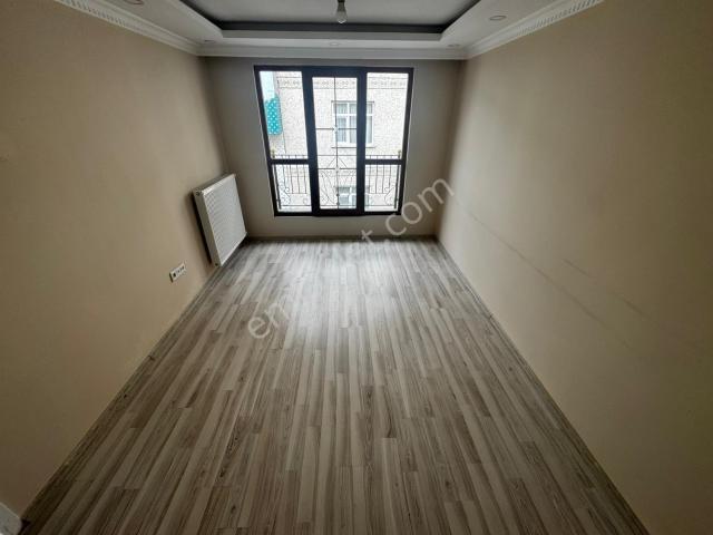 Karataş İnşaat’tan 2+1 Tramvayın Dibinde Kiralık Daire