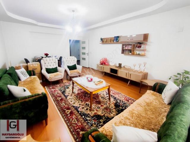 Karataş'ın En Gözde Sitesinde Tramvaya Sıfır 3+1 Kiralık Daire