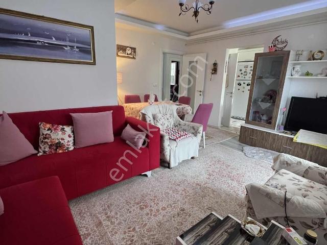 Karayollarında Satılık 2 + 1 Daire Eşyalı