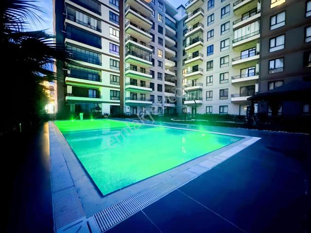 Karayelden Çakır Tower Deniz Manzaralı Satılık 3+1 Eşyaları İle