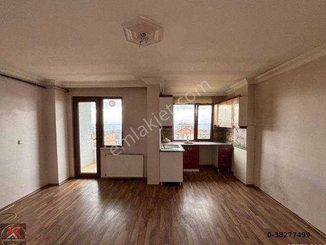 Kardeş'ten | Şehir Merkezine Yakın Deniz Manzaralı 2+1 Kiralık Daire