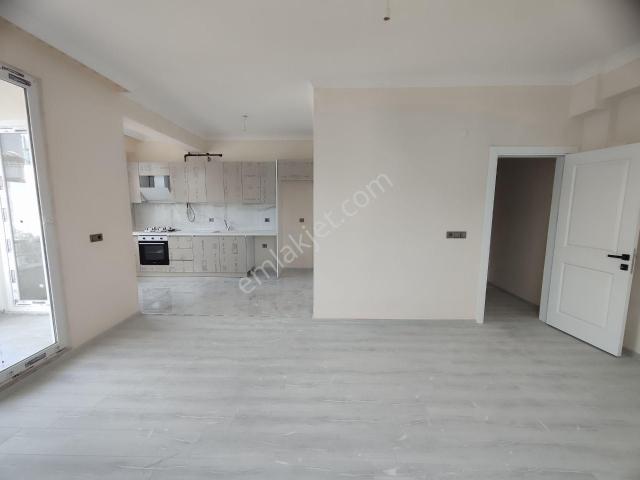 Kardeşten Kadıköy'de Doğalgazlı Geniş 2+1 Sıfır Lüks Dubleks Daire