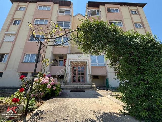 Kardeş'ten Kalıcı Konutlarda İçi Yapılı 3+1 Arakat Kiralık Daire