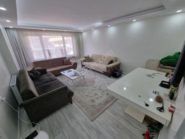 Kardeşler'de 5+1 Dubleks Çift Banyolu Asansörlü Isı Yalıtımlı Teraslı