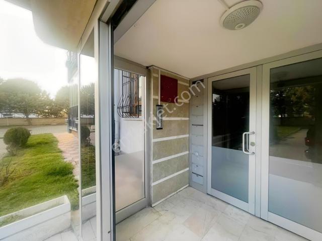 Kardelen Mahallesinde Yapılı Ebeveyn Banyolu 3+1 Satılık Daire