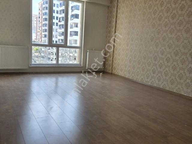 Kare’den Liv Hospital Yanı Kiralık 2+1