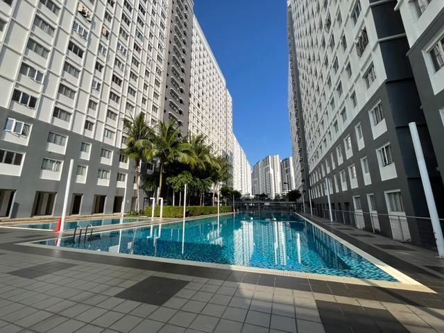 Karisma Apartment with Swimming Pool at Eco Majestic City Semenyih