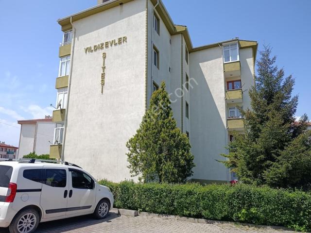 Kariyer'den 3+1 120m2 Arakat Doğa Manzaralı Daire Kiralık