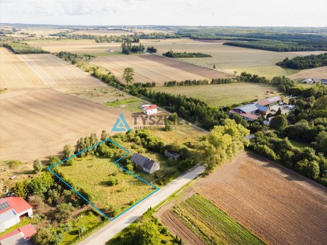 Karlikowo Lęborskie, 3 000 m2