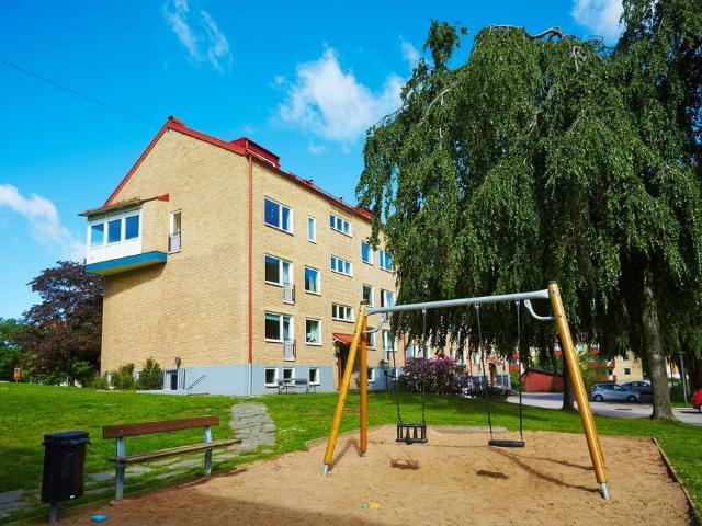 Karlsbergsgatan 12, Borås