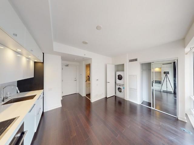 KARMA CONDOS Studio Apartment for Rent at 15 Grenville St, Toronto, ON M4Y 0B9 Bay Street Corridor
